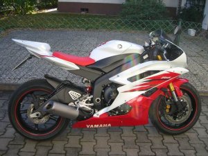 LAU:A51 - Yamaha YZF R6 - Fremdfabrikate LAU:A51 - Yamaha YZF R6 - Fremdfabrikate