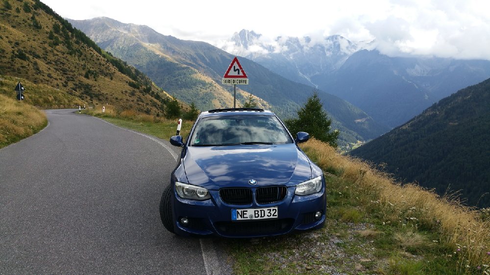 328i LCI Coupe le mans blau M Performance - 3er BMW - E90 / E91 / E92 / E93