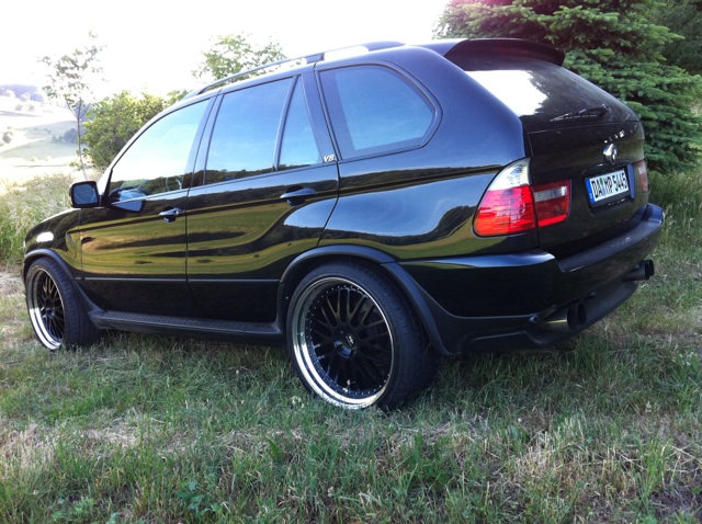 Der groe schwarze mit den 335er Walzen - BMW X1, X2, X3, X4, X5, X6, X7
