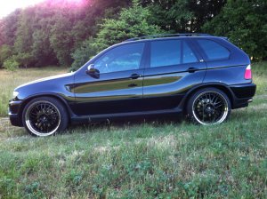 Der groe schwarze mit den 335er Walzen - BMW X1, X2, X3, X4, X5, X6, X7