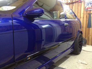 323ti San Marino Blau auf M359 - 3er BMW - E36