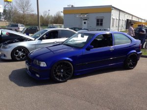 323ti San Marino Blau auf M359 - 3er BMW - E36