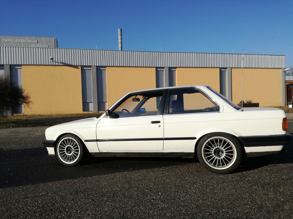 BMW 316i E30 - 3er BMW - E30