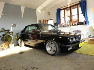 BMW E30 Cabrio V12 350i - 3er BMW - E30