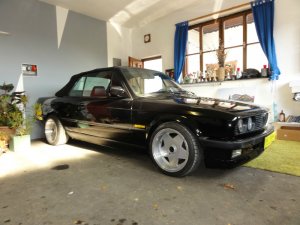 BMW E30 Cabrio V12 350i - 3er BMW - E30