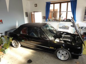 BMW E30 Cabrio V12 350i - 3er BMW - E30