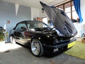 BMW E30 Cabrio V12 350i - 3er BMW - E30
