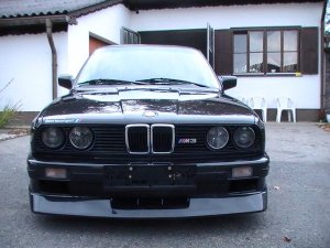 BMW M3 E30 diamantschwarzmet. - 3er BMW - E30