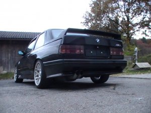 BMW M3 E30 diamantschwarzmet. - 3er BMW - E30