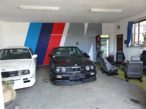 BMW M3 E30 diamantschwarzmet. - 3er BMW - E30