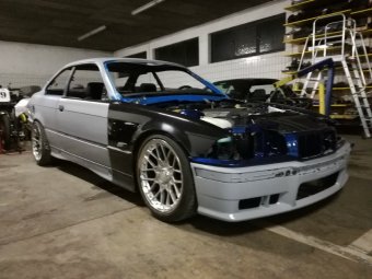 BMW E36 M3 Coupe avusblau Glasschiebedach - 3er BMW - E36