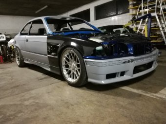 BMW E36 M3 Coupe avusblau Glasschiebedach - 3er BMW - E36