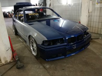 BMW E36 M3 Coupe avusblau Glasschiebedach - 3er BMW - E36