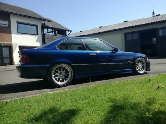 BMW E36 M3 Coupe avusblau Glasschiebedach - 3er BMW - E36
