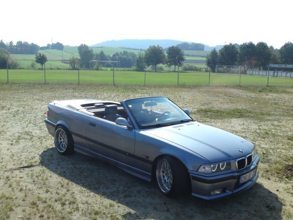 E36 320i Cabrio samoablau - 3er BMW - E36