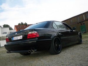 E38 740iL dipped by DipYourCar.eu.com - Fotostories weiterer BMW Modelle