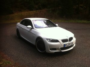 neues Spielzeug, 325i Cabrio - 3er BMW - E90 / E91 / E92 / E93 neues Spielzeug, 325i Cabrio - 3er BMW - E90 / E91 / E92 / E93
