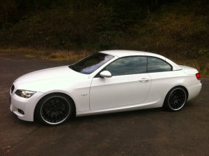 neues Spielzeug, 325i Cabrio - 3er BMW - E90 / E91 / E92 / E93 neues Spielzeug, 325i Cabrio - 3er BMW - E90 / E91 / E92 / E93