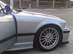 Mein 328er Coupe in arktissilber-metallic - 3er BMW - E36 Mein 328er Coupe in arktissilber-metallic - 3er BMW - E36
