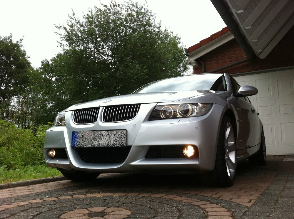 E90 325i Limousine - 3er BMW - E90 / E91 / E92 / E93