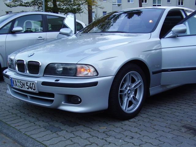 BMW 540i V8 - 5er BMW - E39