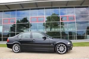 E46-320i-M54-Limousine - 3er BMW - E46 E46-320i-M54-Limousine - 3er BMW - E46