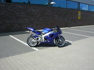Mein Spielzeug Yamaha R1 RN01- Vergaserpower! :) - Fremdfabrikate