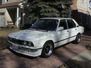 Neuaufbau BMW E12 - Fotostories weiterer BMW Modelle