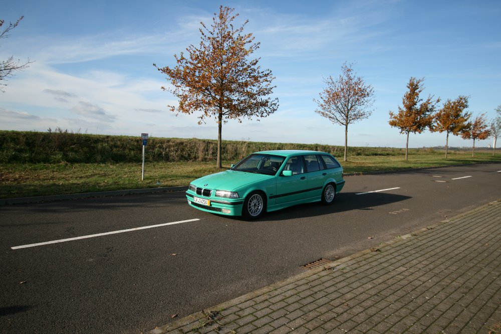 Bmw 323i in Fidschigrn - 3er BMW - E36