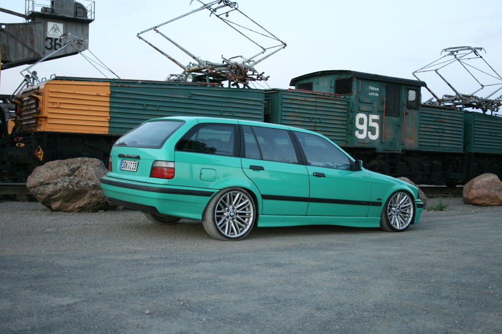 Bmw 323i in Fidschigrn - 3er BMW - E36