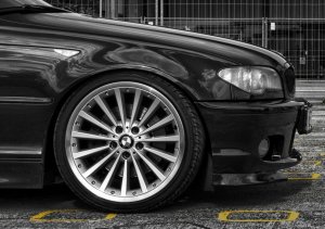 BMW Styling 198 Felge in 8x19 ET 37 mit kumho Ecstale Reifen in 225/35/19 montiert vorn Hier auf einem 3er BMW E46 330i (Cabrio) Details zum Fahrzeug / Besitzer