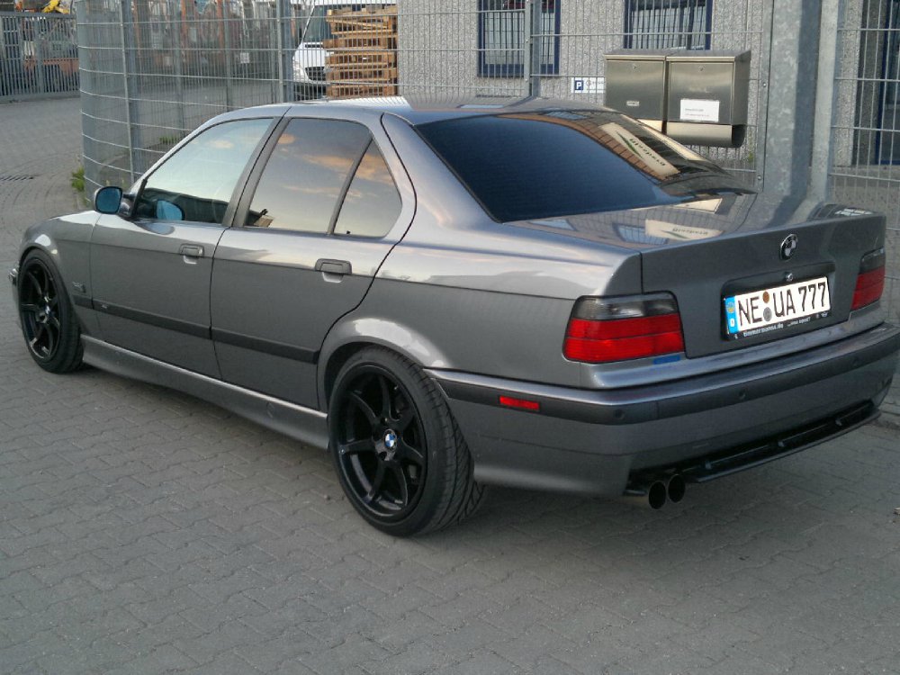 328i aus 1995 - 3er BMW - E36