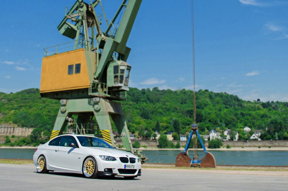 BMW E92 Performance - 3er BMW - E90 / E91 / E92 / E93