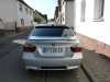 Mut zur Farbe - 3er BMW - E90 / E91 / E92 / E93 - schwarzes dach hinte.JPG