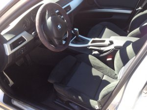 BMW 320D - 3er BMW - E90 / E91 / E92 / E93 BMW 320D - 3er BMW - E90 / E91 / E92 / E93