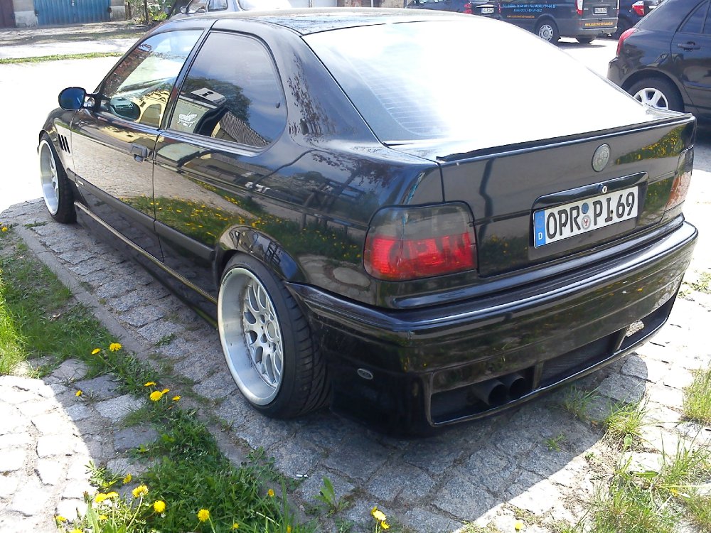 black and green - 3er BMW - E36