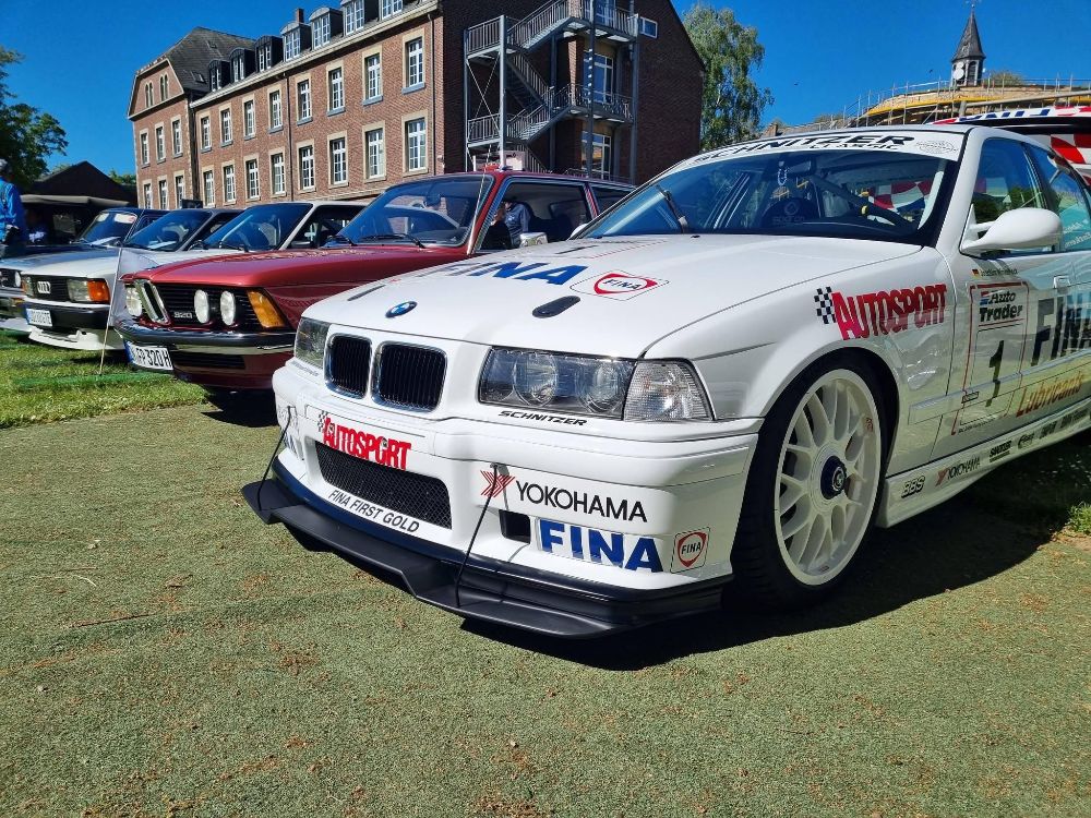 318is Class 2 Limited Edition BTCC Winkelhock Rep. - 3er BMW - E36