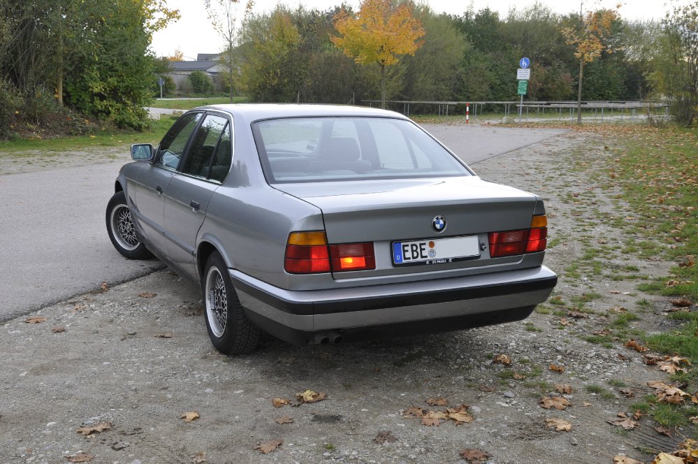 E34, 525 Limousine - 5er BMW - E34