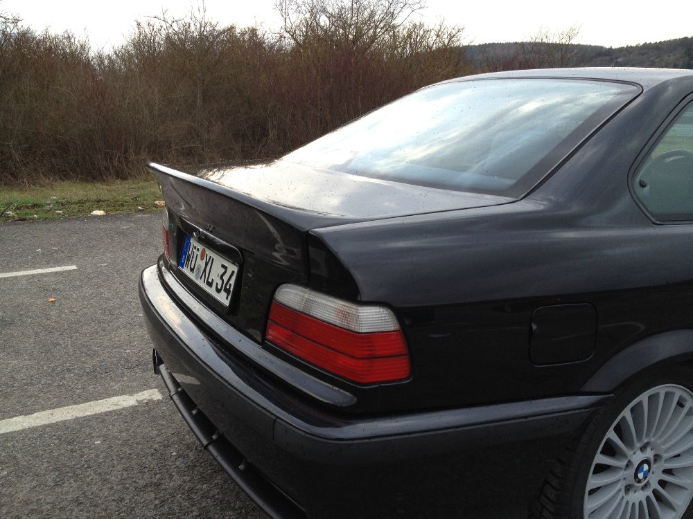 BMW 323i Exclusiv Edition - 3er BMW - E36