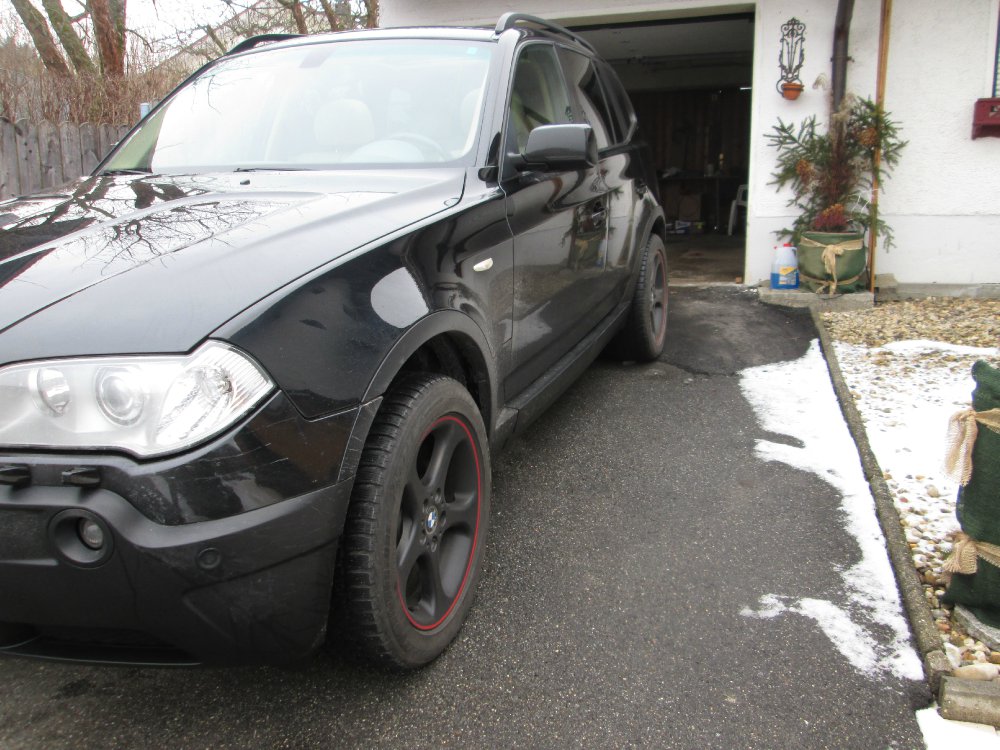 BMW e83 X3 3.0i - BMW X1, X2, X3, X4, X5, X6, X7