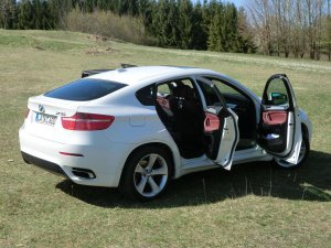 BMW X6 *mein dicker weißer* böser Blick Meinung?! - BMW X1, X2, X3, X4, X5, X6, X7 BMW X6 *mein dicker weißer* böser Blick Meinung?! - BMW X1, X2, X3, X4, X5, X6, X7