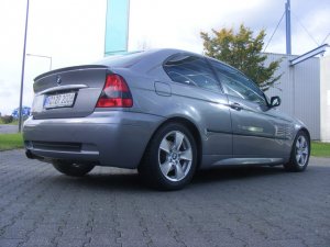 Ex-BMW Compact mit US-TFL - 3er BMW - E46