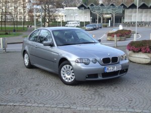 Ex-BMW Compact mit US-TFL - 3er BMW - E46