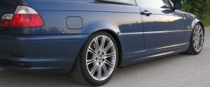 Topasblauer 330 Coupe - 3er BMW - E46 Topasblauer 330 Coupe - 3er BMW - E46