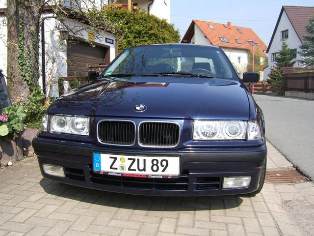 318i Montreal-Blau Metallic - 3er BMW - E36