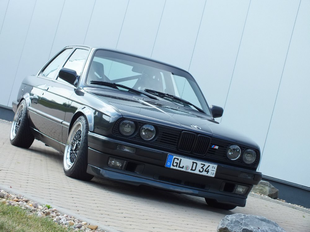 E30 318 iS - 3er BMW - E30