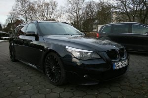 E61 530d LCI Carbonschwarz - 5er BMW - E60 / E61 E61 530d LCI Carbonschwarz - 5er BMW - E60 / E61