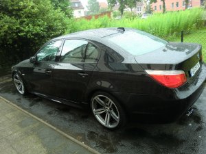 M5 + M6 Felgen * M-Paket * LCI Rckleuchten - 5er BMW - E60 / E61
