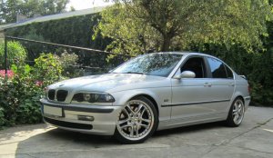 RIP 320 i - 3er BMW - E46