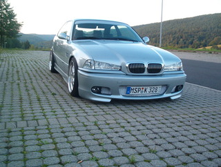 E36 328 Coupe, e46 Umbau, Carline CM6 Hifi-Ausbau - 3er BMW - E36